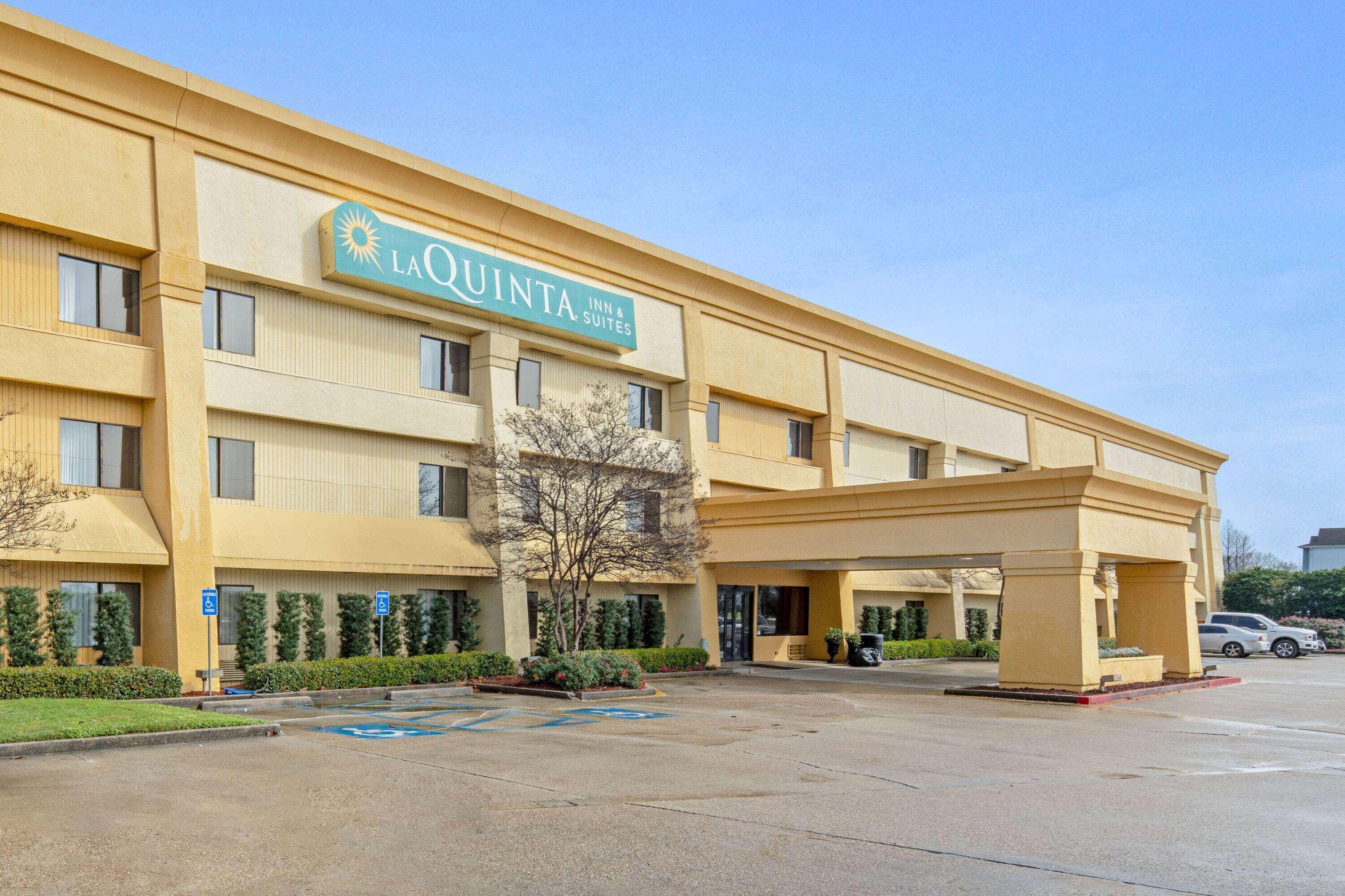 La Quinta By Wyndham Baton Rouge Siegen Lane Hotel Exterior photo