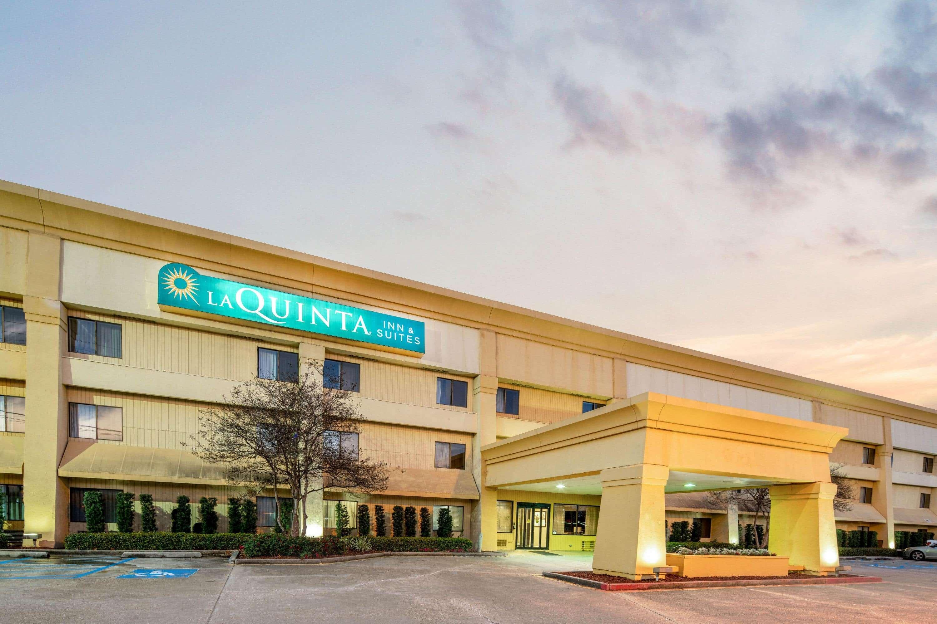 La Quinta By Wyndham Baton Rouge Siegen Lane Hotel Exterior photo