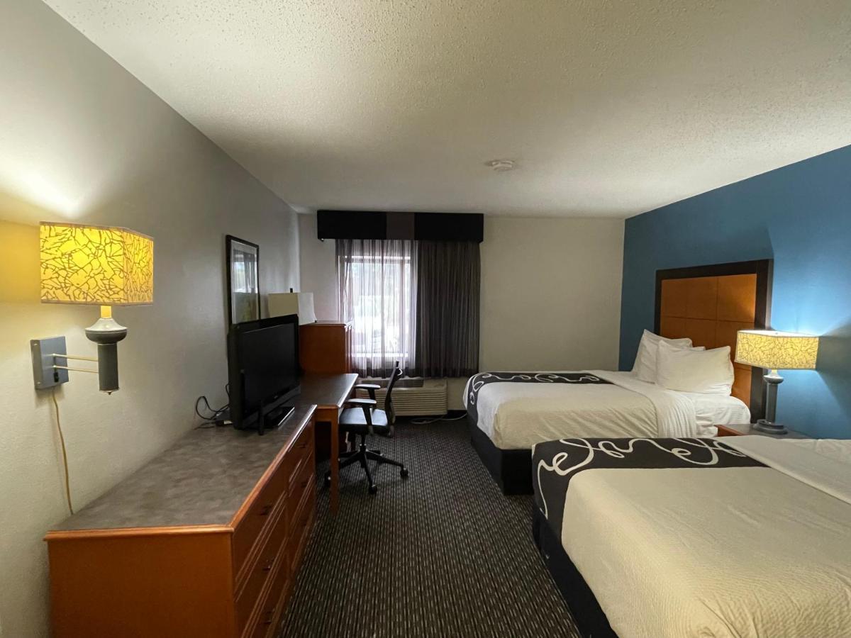 La Quinta By Wyndham Baton Rouge Siegen Lane Hotel Exterior photo